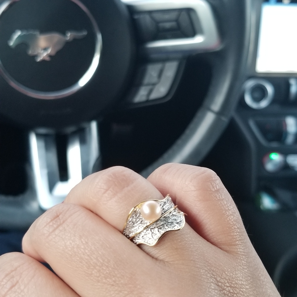 Women's Adjustable Ring